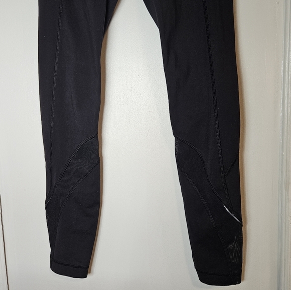 LULULEMON INSPIRE TIGHT II Mesh Black Blushed Illusion SIZE 2 EUC - Picture 3 of 5